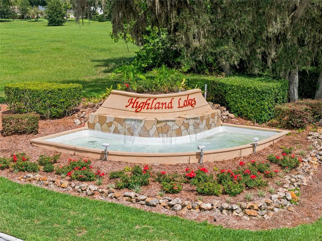 27202 Racquet Circle Leesburg FL 34748