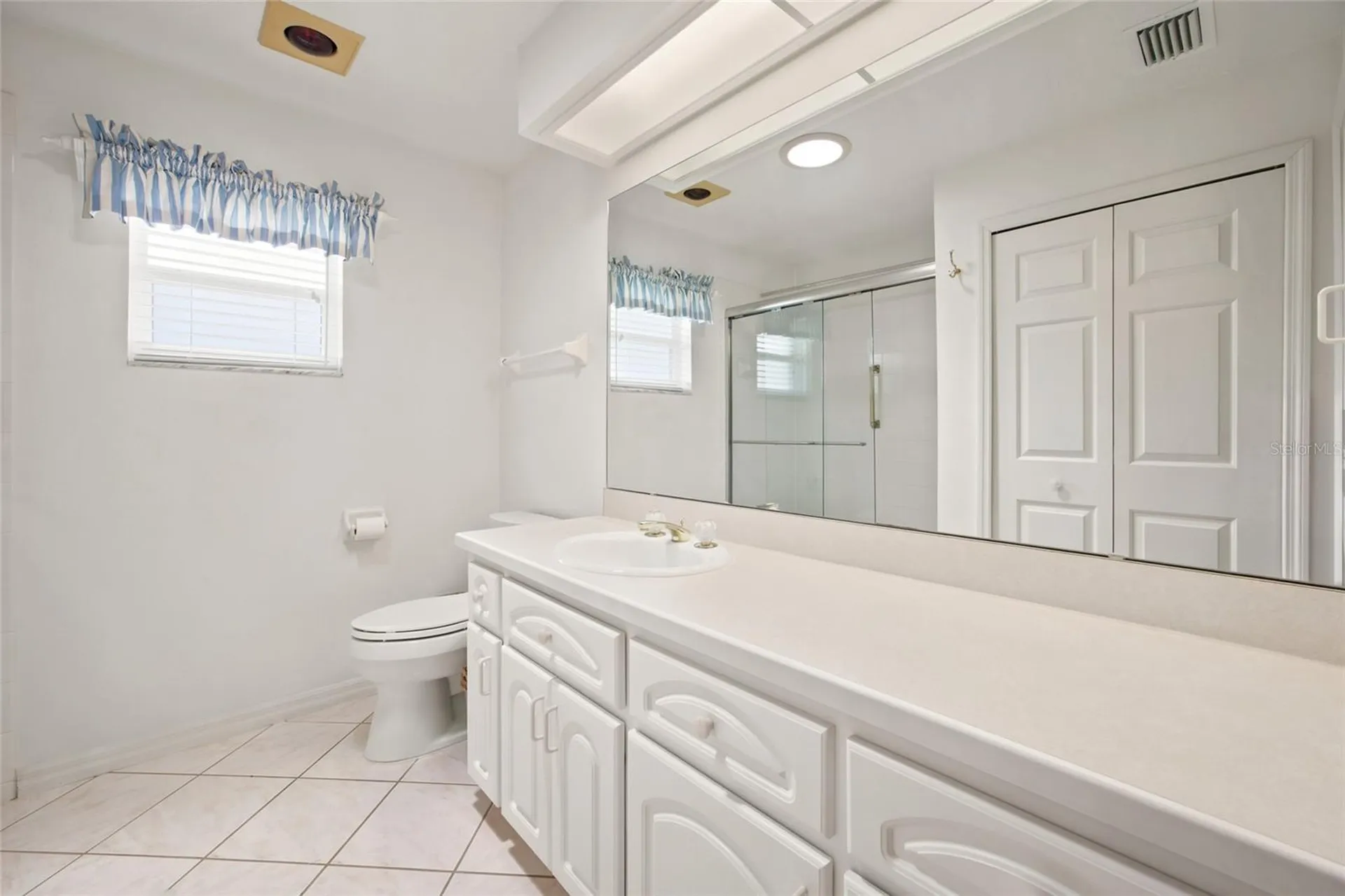 27202 Racquet Circle Leesburg FL 34748