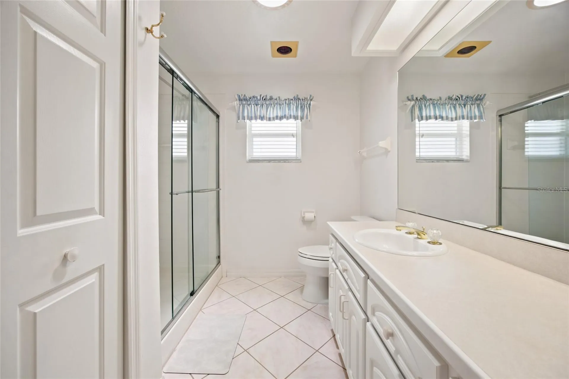 27202 Racquet Circle Leesburg FL 34748
