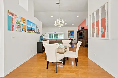 27202 Racquet Circle Leesburg FL 34748