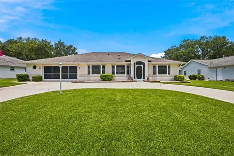 27202 Racquet Circle Leesburg FL 34748