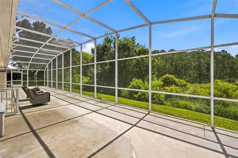 27202 Racquet Circle Leesburg FL 34748