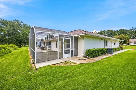 27202 Racquet Circle Leesburg FL 34748