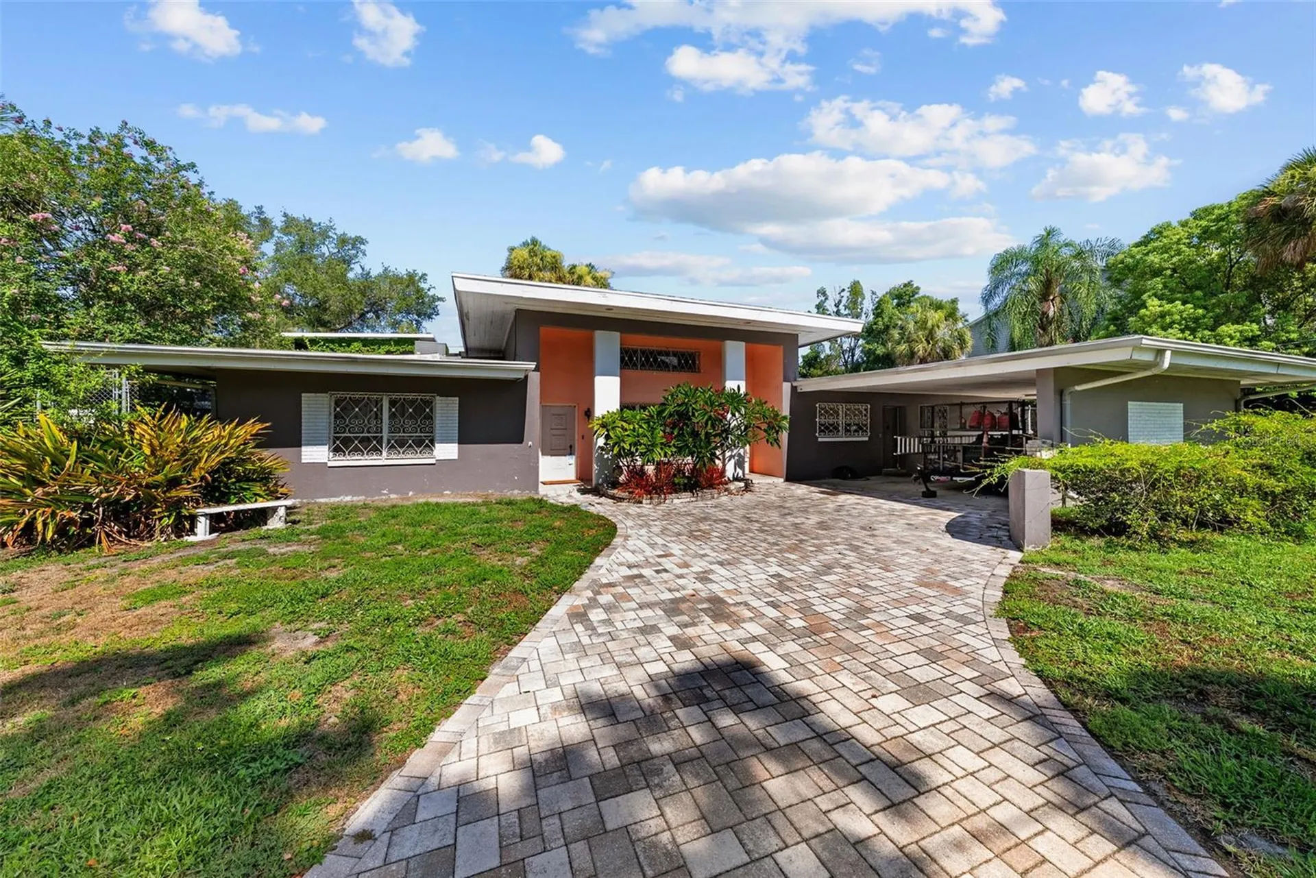 211 S Shore Crest Drive Tampa FL 33609