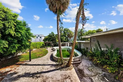 211 S Shore Crest Drive Tampa FL 33609