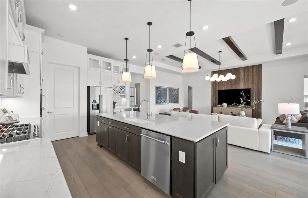 4933 Del Rey Cove Lakewood Ranch FL 34211