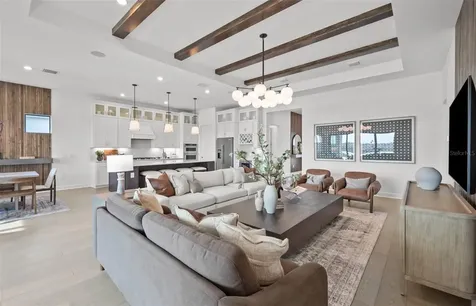 4933 Del Rey Cove Lakewood Ranch FL 34211