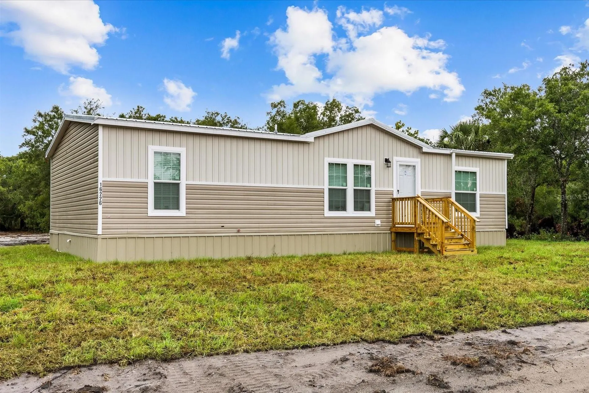 16226 NW 254th Street Okeechobee FL 34972