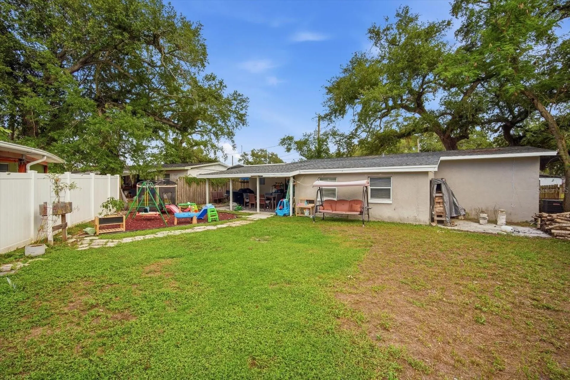 7506 Coral Vine Lane Tampa FL 33619