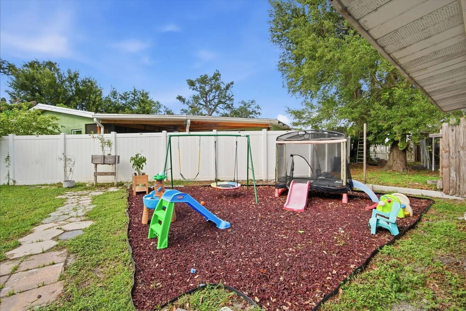 7506 Coral Vine Lane Tampa FL 33619