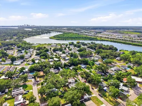 7506 Coral Vine Lane Tampa FL 33619