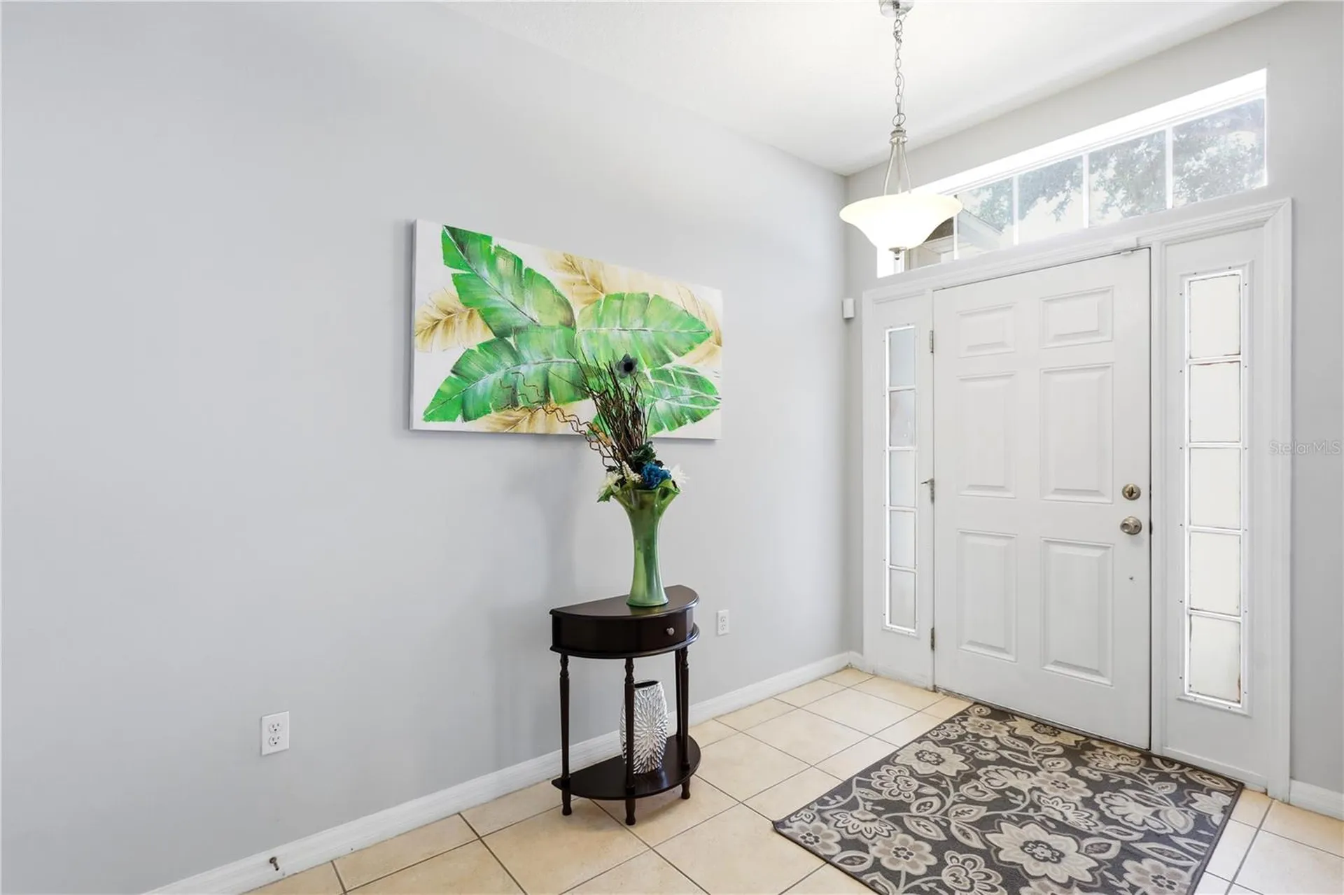 907 Hacienda Circle Kissimmee FL 34741