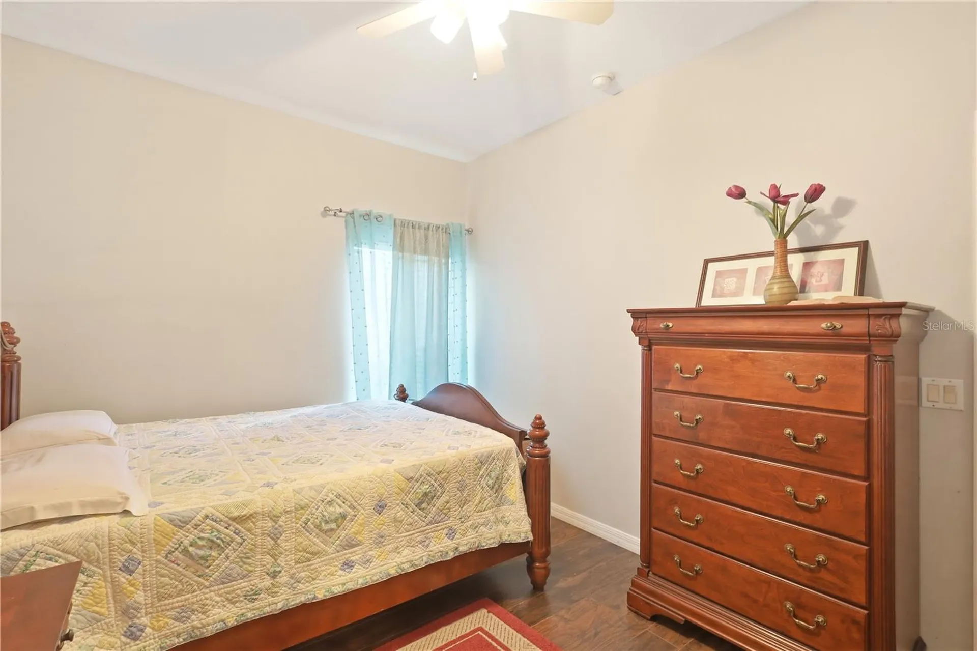 907 Hacienda Circle Kissimmee FL 34741