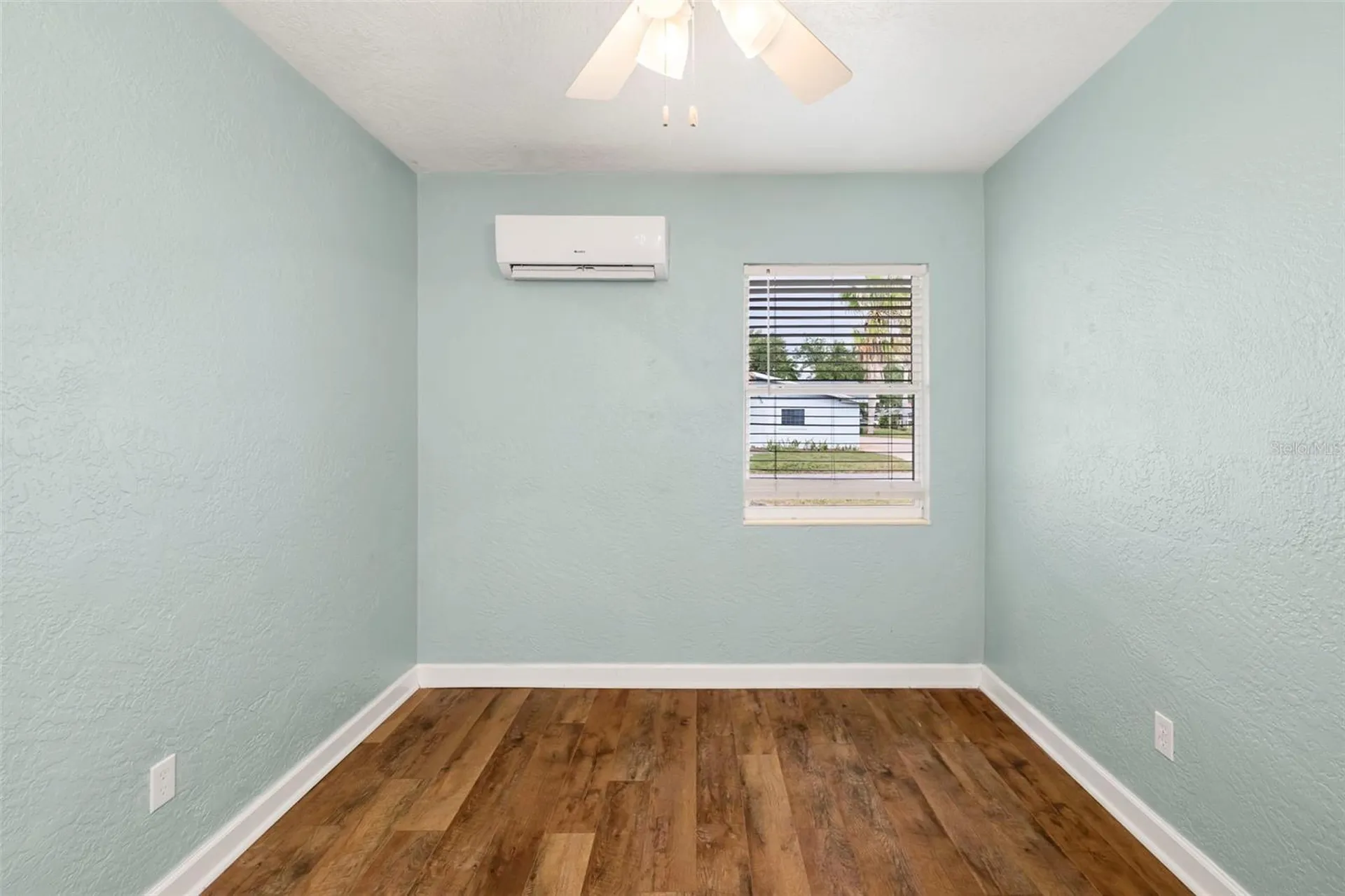 3402 15th Avenue W Bradenton FL 34205