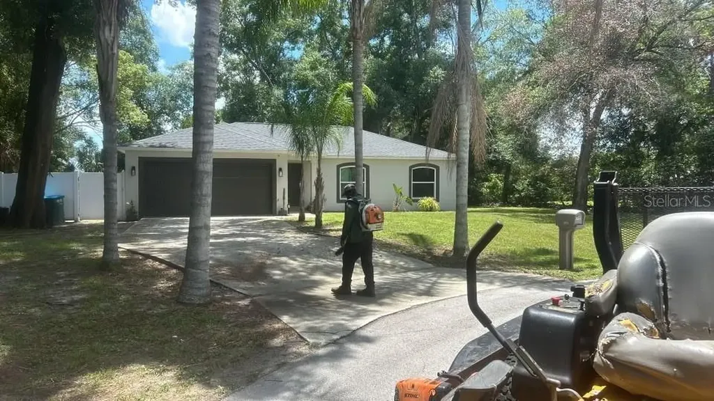 3251 Planter Drive Deltona FL 32738