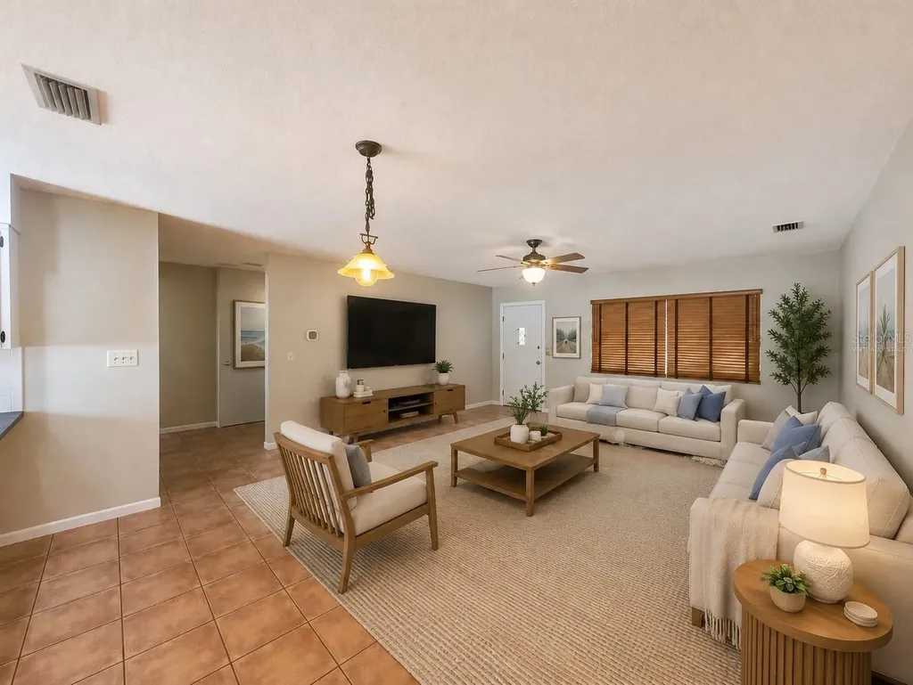 11298 73rd Avenue N Seminole FL 33772