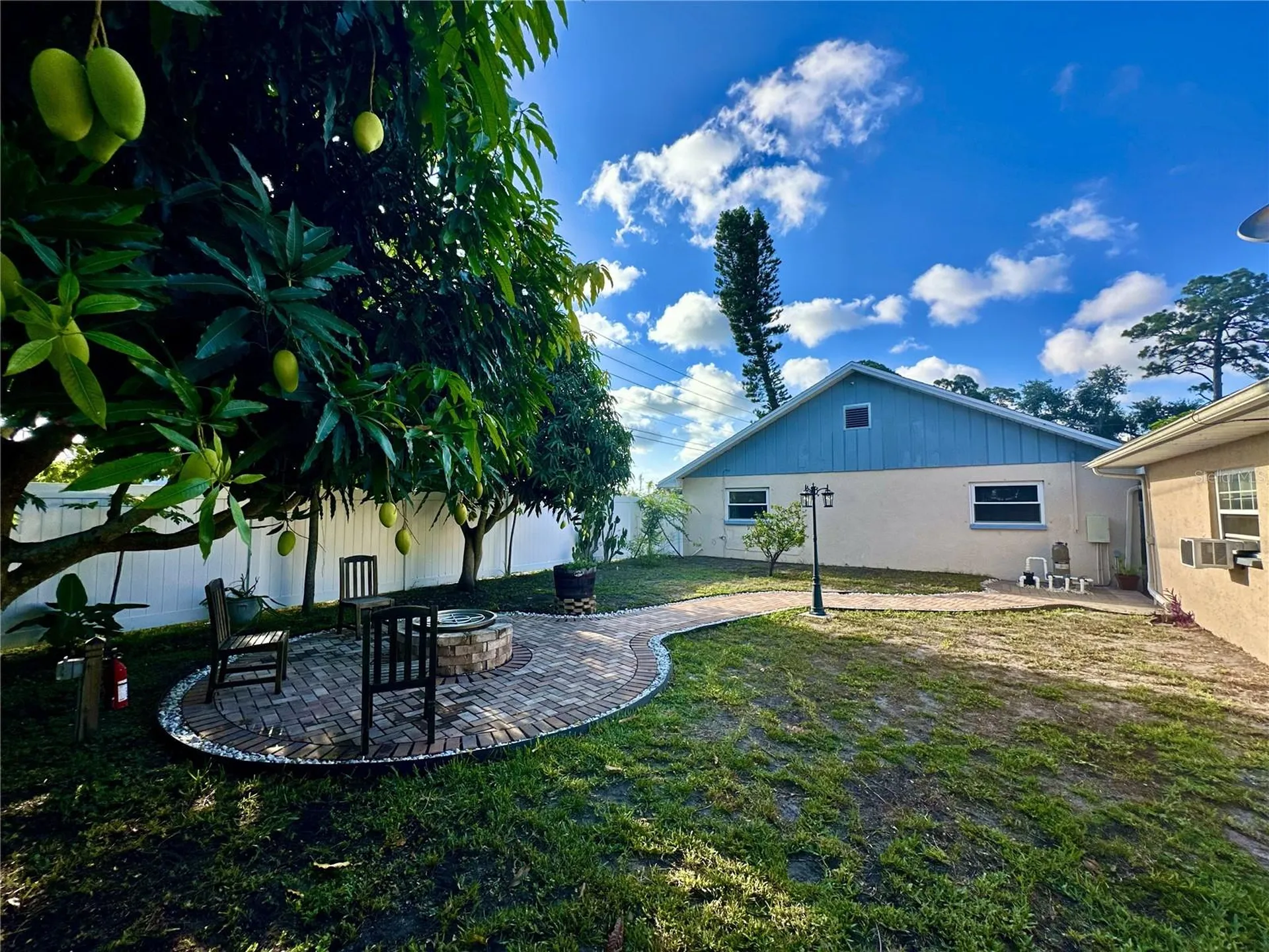 11298 73rd Avenue N Seminole FL 33772