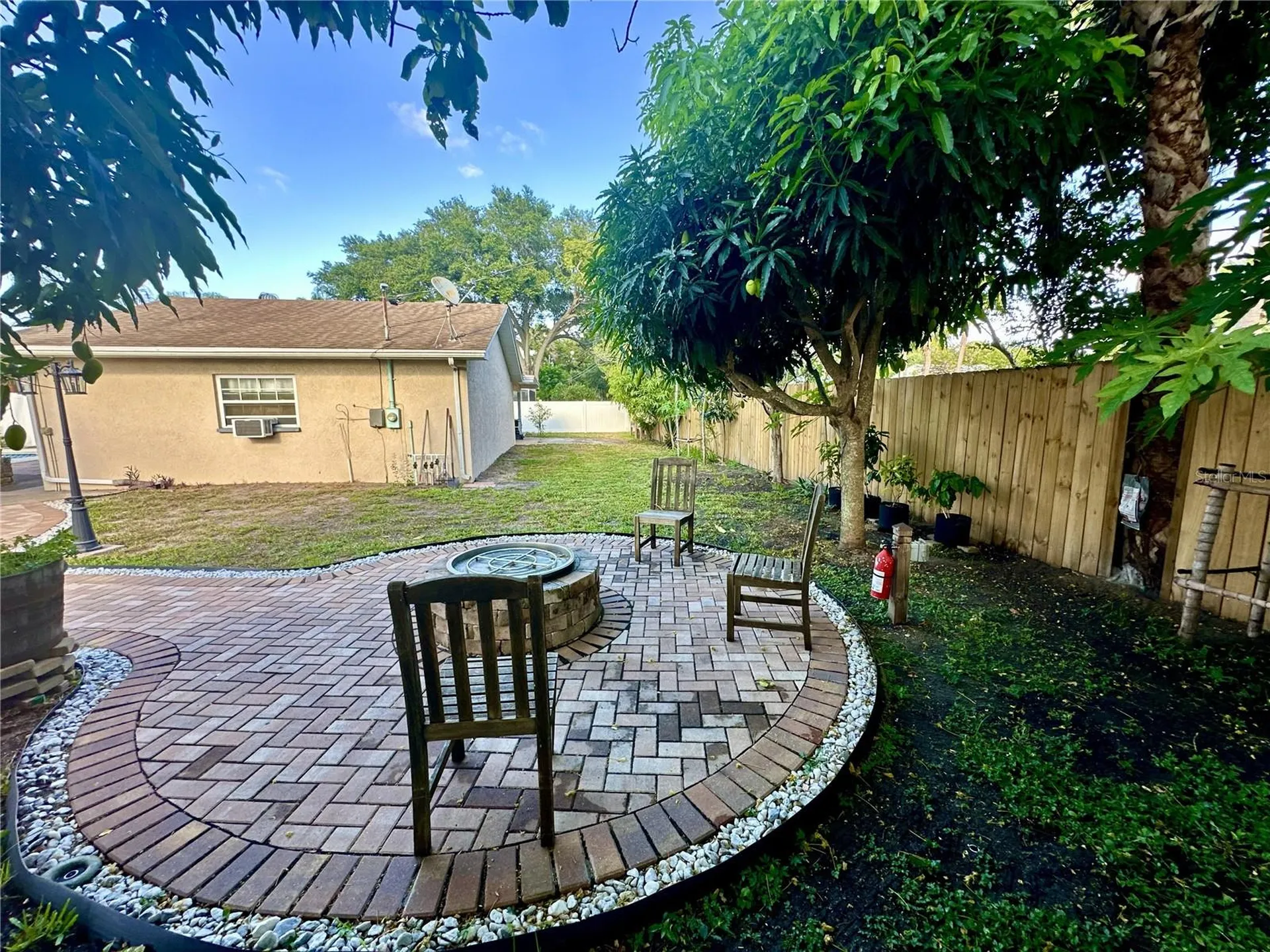 11298 73rd Avenue N Seminole FL 33772