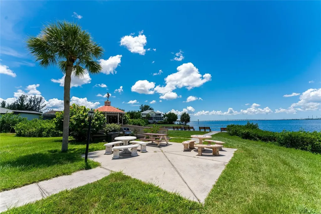 25188 Marion Avenue Punta Gorda FL 33950