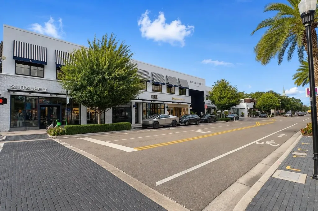 800 S Dakota Avenue Tampa FL 33606