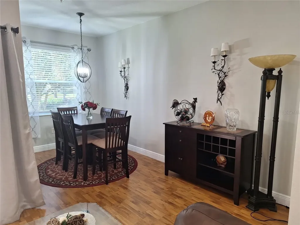 3661 Parkridge Circle Sarasota FL 34243