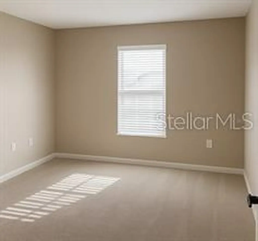 104 S Coopers Hawk Way Palm Coast FL 32164