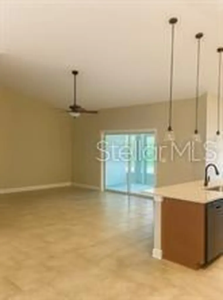 104 S Coopers Hawk Way Palm Coast FL 32164
