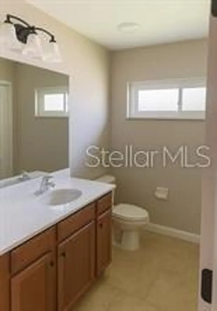 104 S Coopers Hawk Way Palm Coast FL 32164