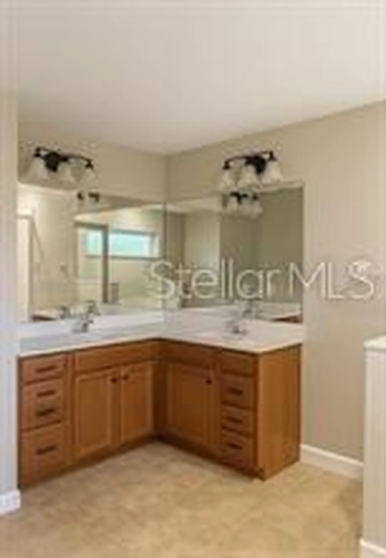 104 S Coopers Hawk Way Palm Coast FL 32164
