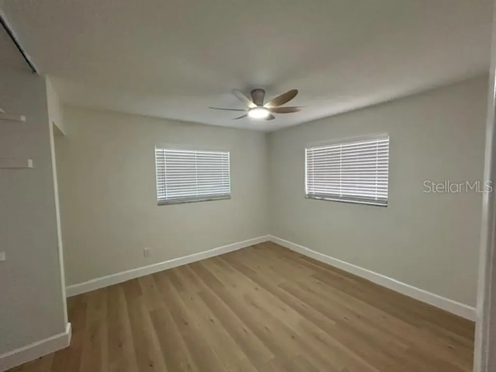 6617 27th Way N St Petersburg FL 33702