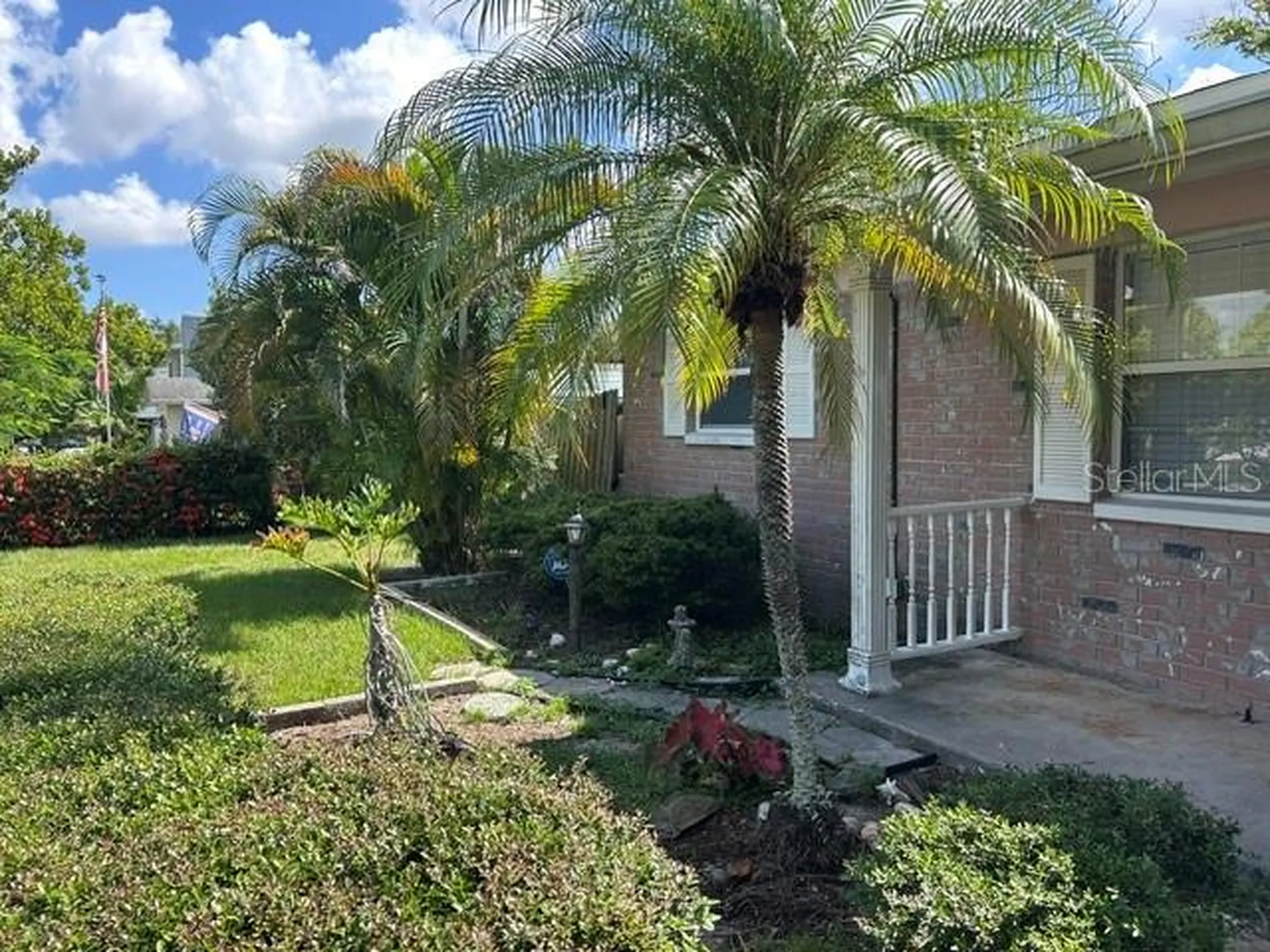 6617 27th Way N St Petersburg FL 33702