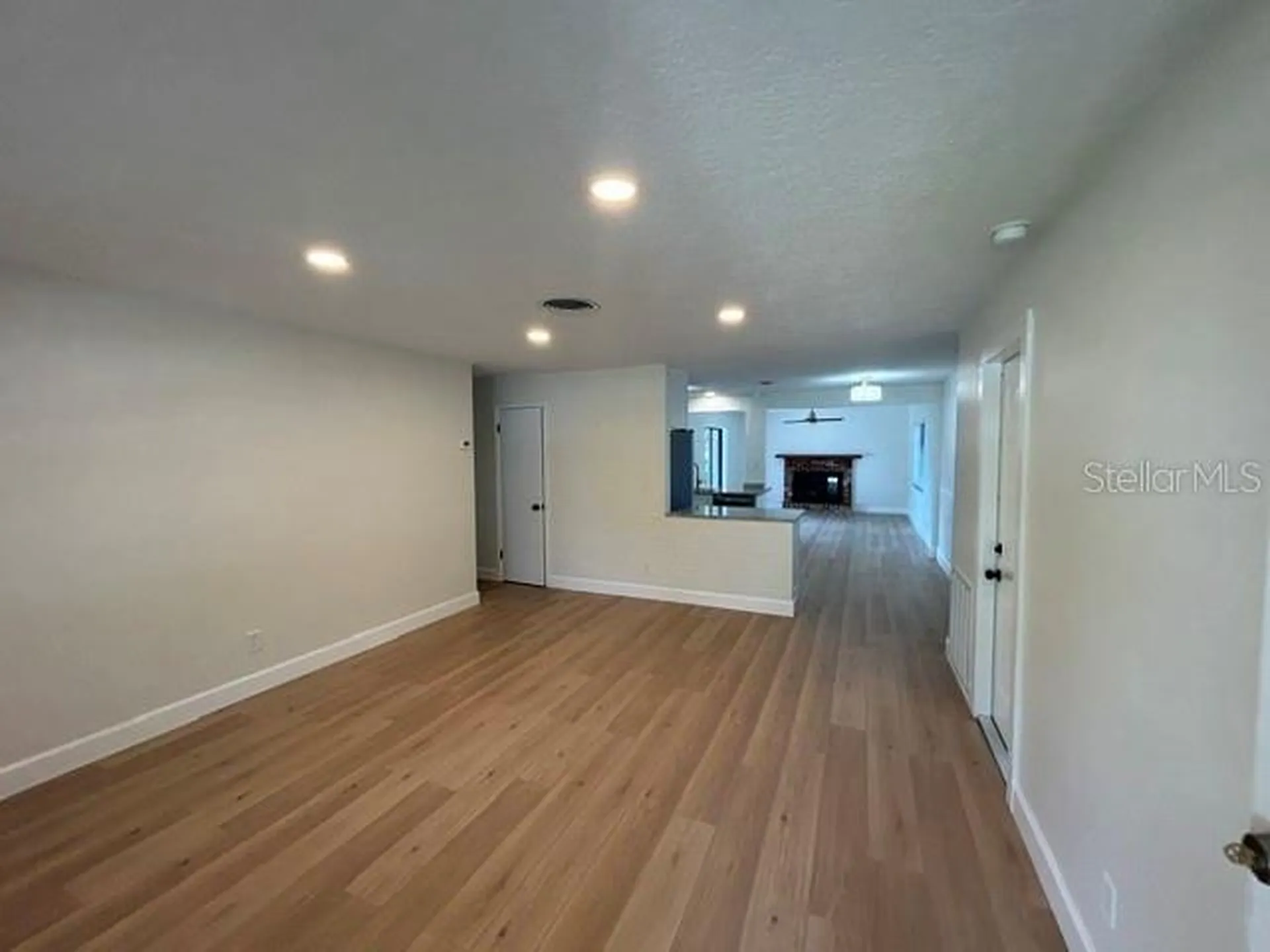 6617 27th Way N St Petersburg FL 33702