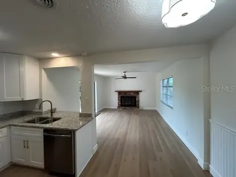 6617 27th Way N St Petersburg FL 33702