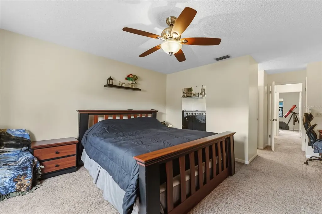 358 N Fork Place Lakeland FL 33809