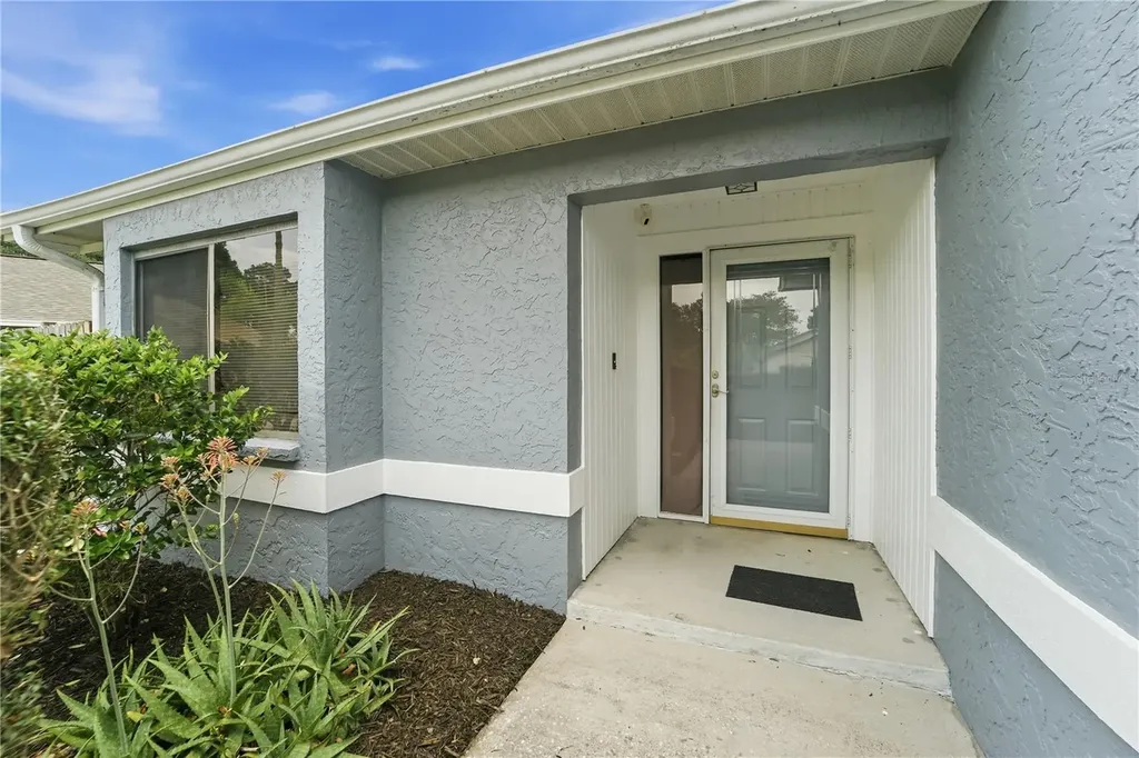 358 N Fork Place Lakeland FL 33809