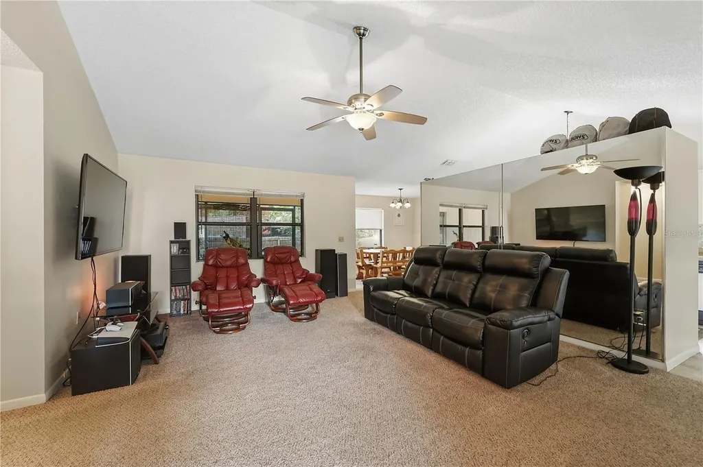 358 N Fork Place Lakeland FL 33809