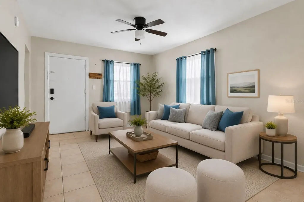 1946 15th Avenue S St Petersburg FL 33705