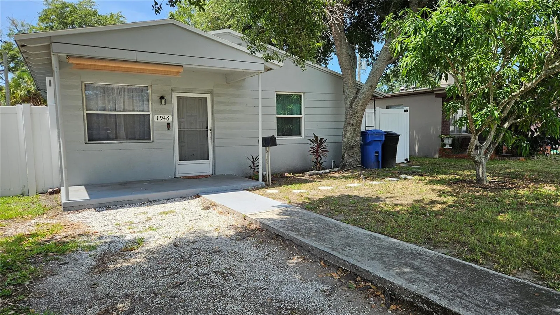 1946 15th Avenue S St Petersburg FL 33705