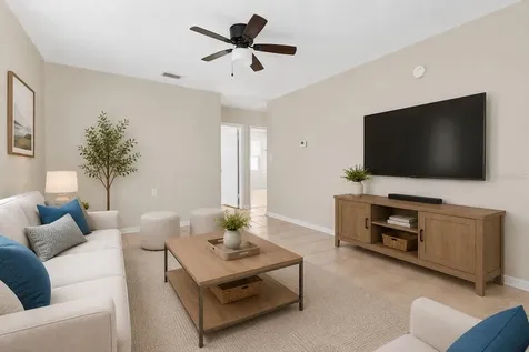 1946 15th Avenue S St Petersburg FL 33705