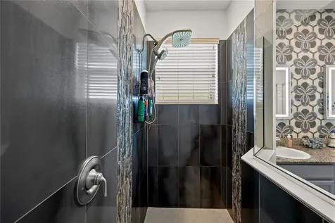 625 148th Court NE Bradenton FL 34212