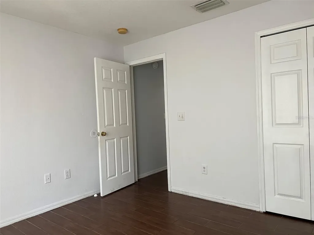 18169 Sandy Pointe Drive Tampa FL 33647