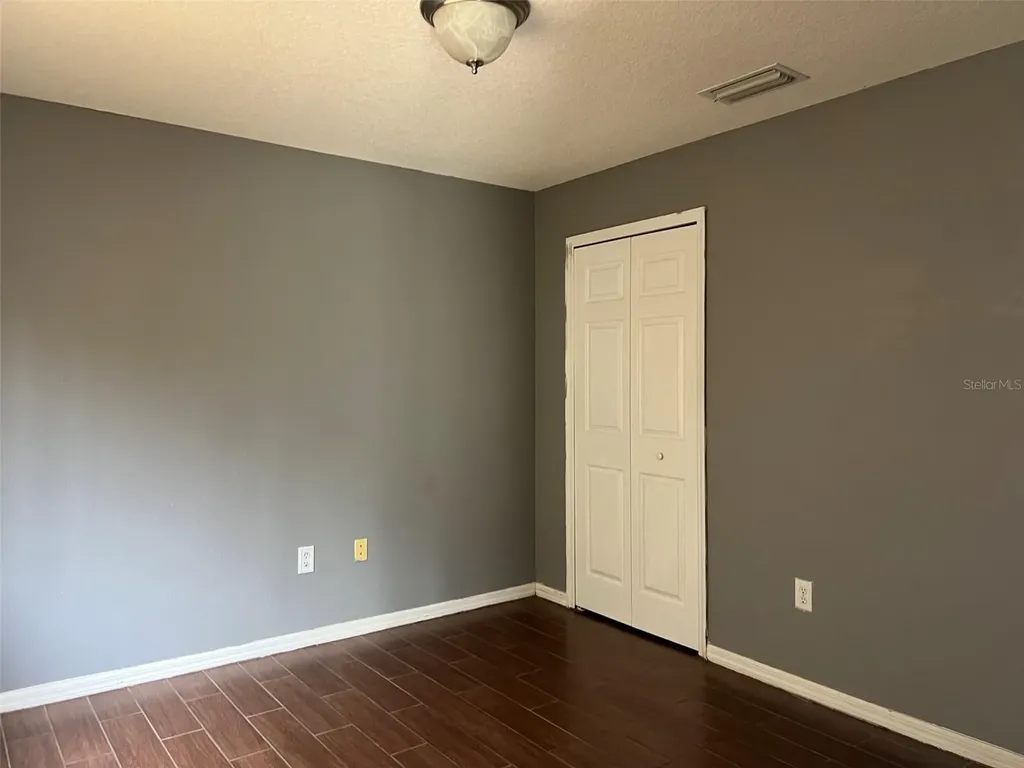 18169 Sandy Pointe Drive Tampa FL 33647