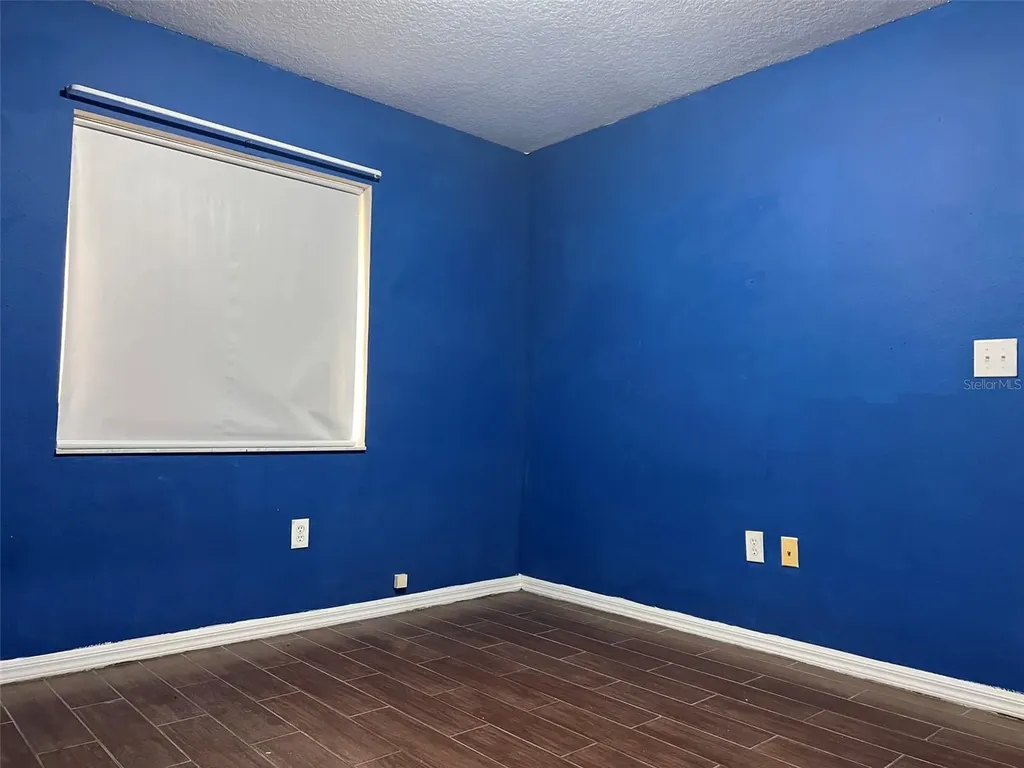 18169 Sandy Pointe Drive Tampa FL 33647
