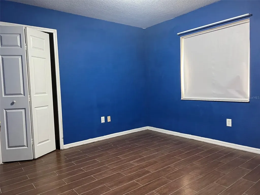 18169 Sandy Pointe Drive Tampa FL 33647