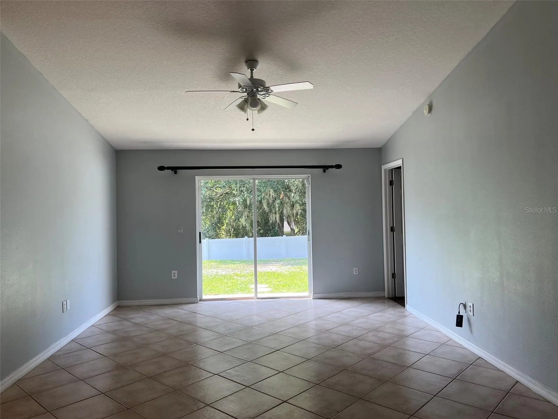 18169 Sandy Pointe Drive Tampa FL 33647