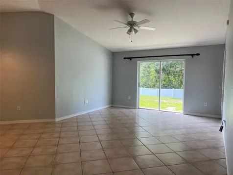 18169 Sandy Pointe Drive Tampa FL 33647