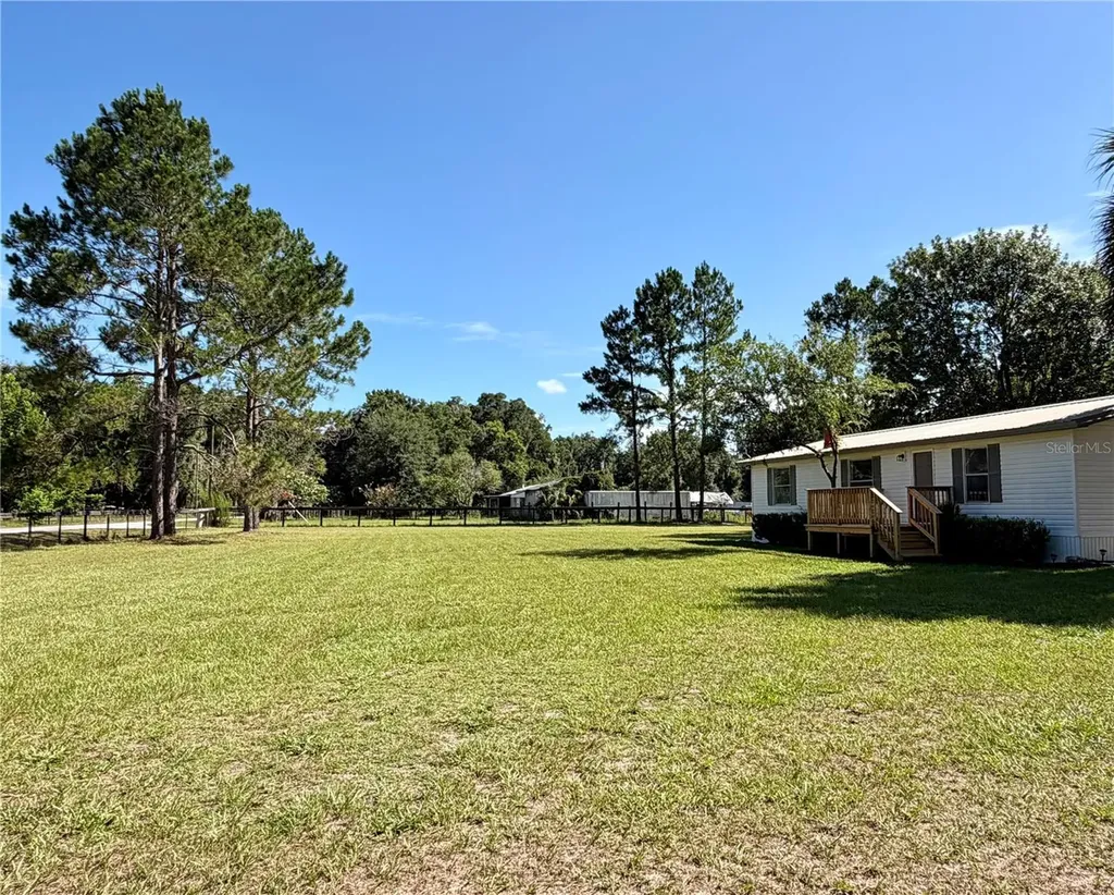 17545 NE 37th Court Citra FL 32113