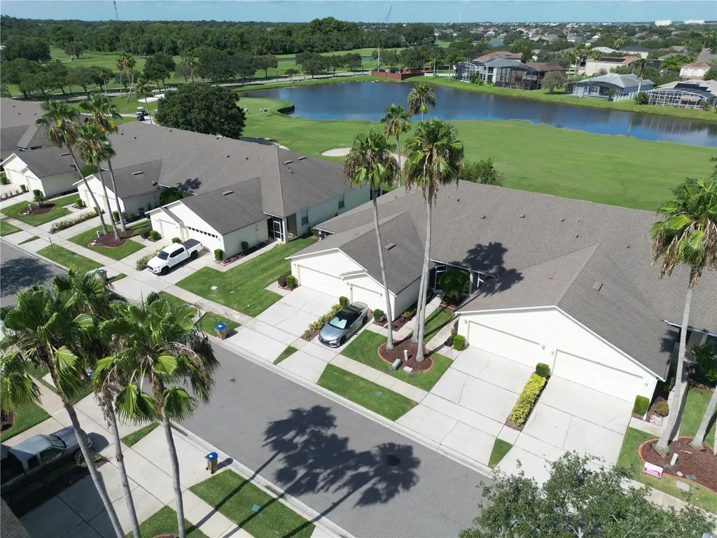 170 Club Villas Lane Kissimmee FL 34744