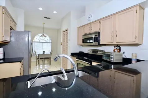 170 Club Villas Lane Kissimmee FL 34744
