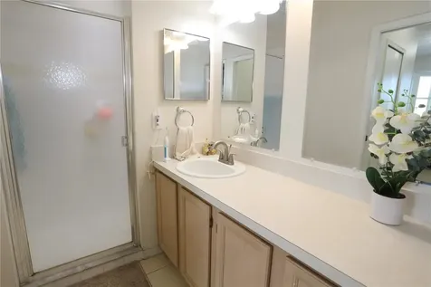 170 Club Villas Lane Kissimmee FL 34744